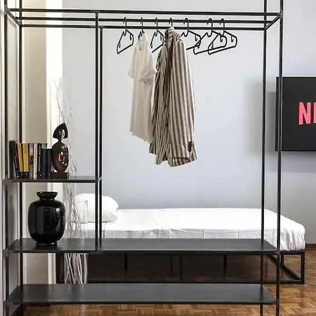 La Montagnola Park 200m Stazione 公寓