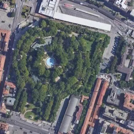 Apartment La Montagnola Park 200m Stazione Centrale *